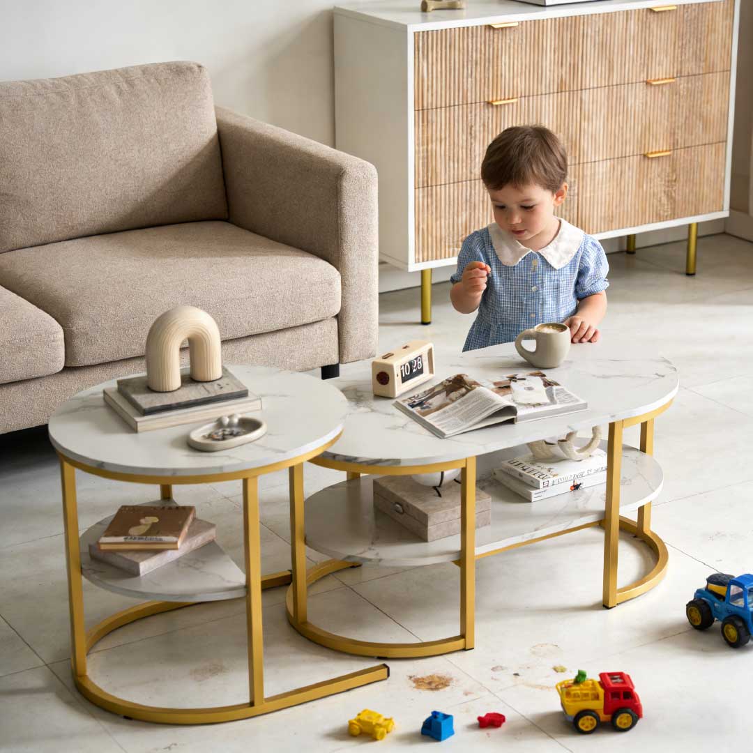Familienfreundliche Möbel im Alltag – robustes Sofa und Sideboard für Haushalte mit Kindern und Haustieren