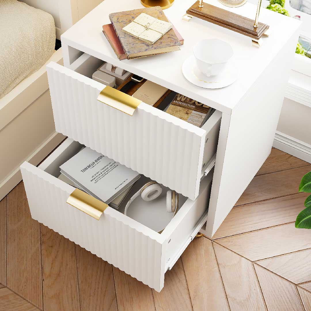 YELENARO Nachttisch 2er Set für Boxspringbett – Weiß & Gold, 2 Schubladen