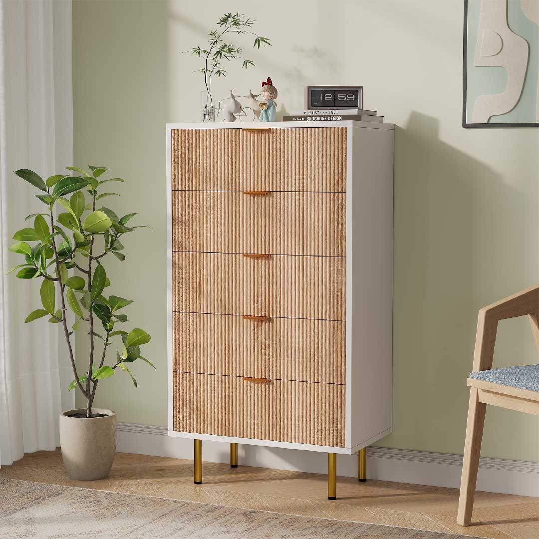 Hohe Yelenaro Kommode mit 5 Schubladen – platzsparender Stauraum für Schlafzimmer oder Flur